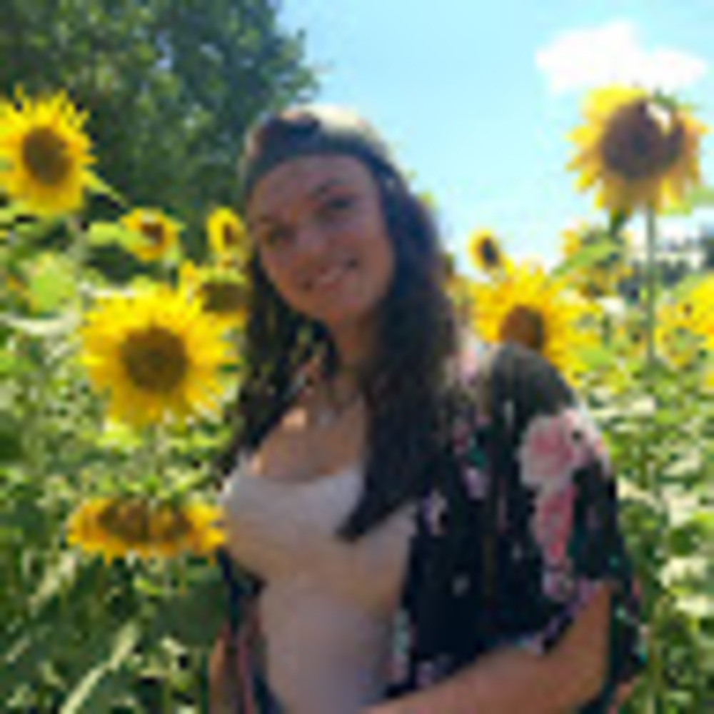 Meet your Posher, Hannah